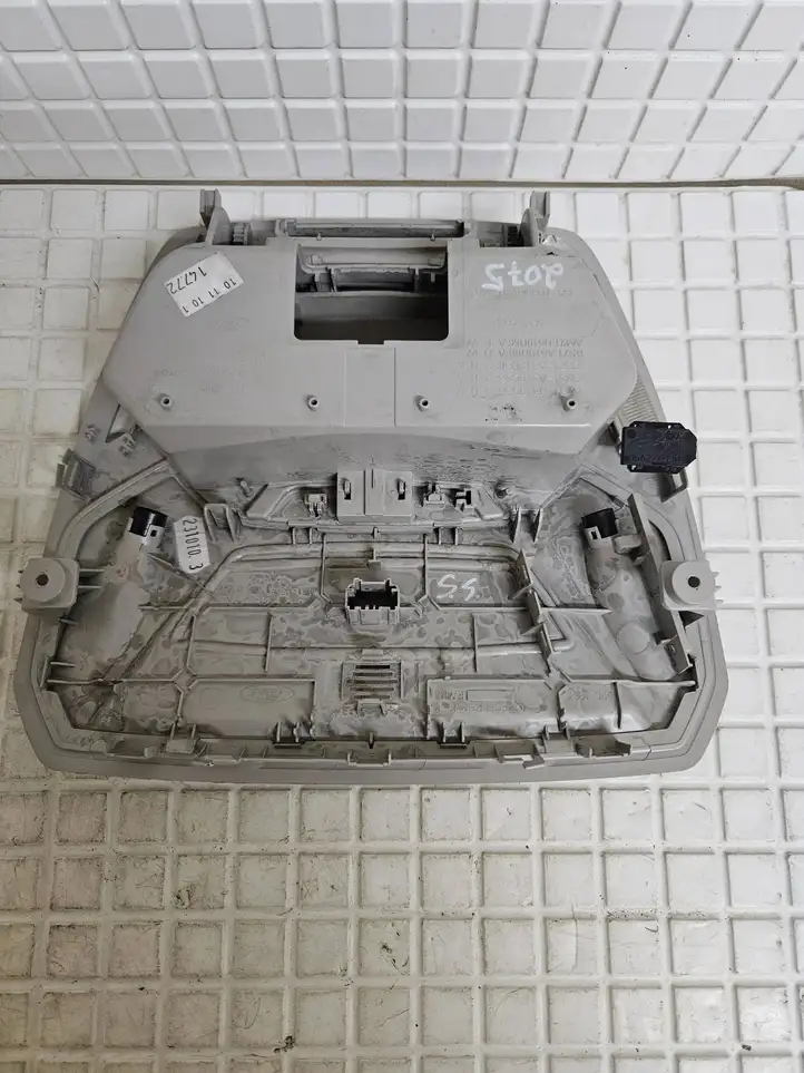 Ford Mondeo MK IV (2007 - 2014) BS71A519D56B Очечник — фото 2