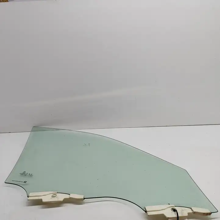 BMW 3 G20 G21 (2019 - ) 7466961 Стекло передней двери — фото 2