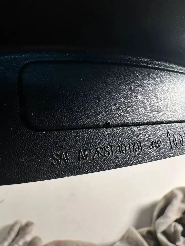 Land Rover Range Rover Evoque L538 (2015 - 2018) Задний фонарь в крышке багажника — фото 2