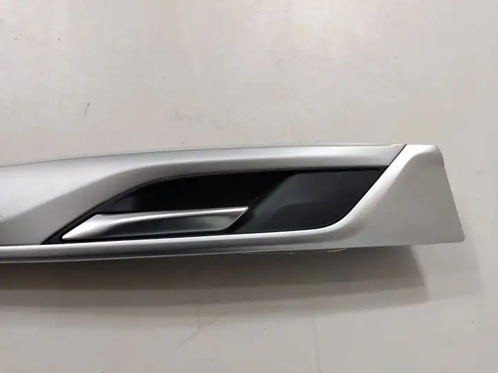 BMW 5 G30 G31 (2016 - ) 9378020 Декоративная планка — фото 11