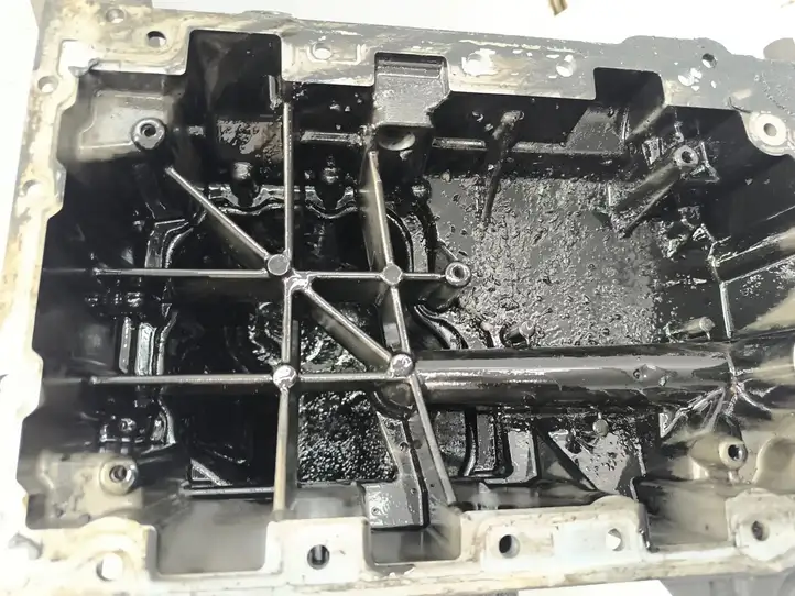 Land Rover Range Rover Sport L320 (2005 - 2009) 4H2Q6U0004FB Картер двигателя — фото 7