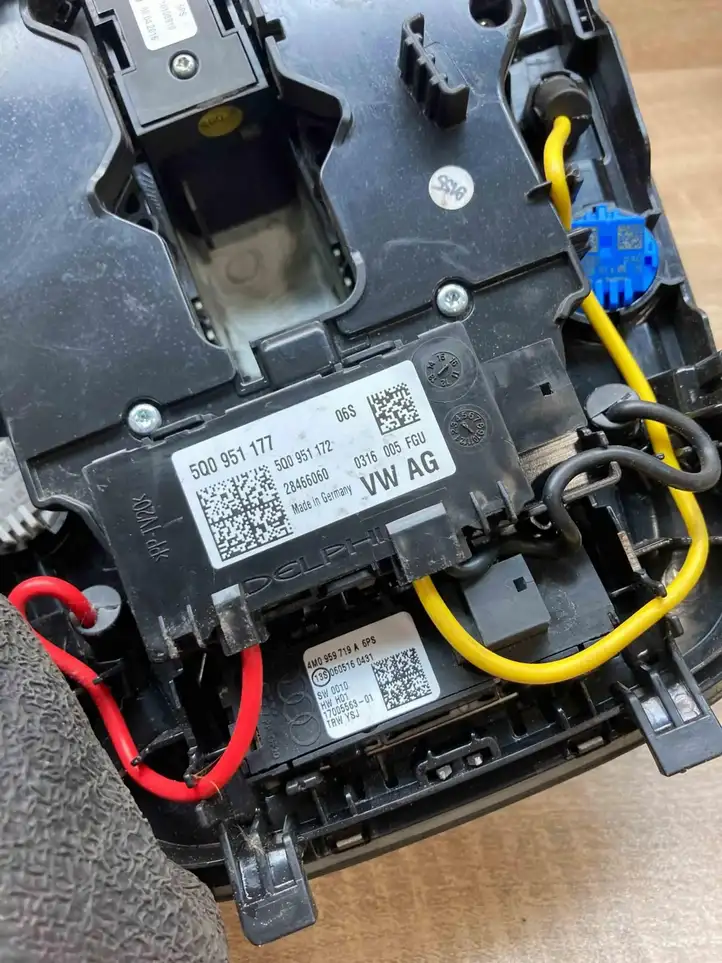 Audi A4 S4 B9 (2015 - 2019) 8W0947135AK Передняя подсветка — фото 6