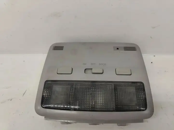 Toyota Avensis T250 (2003 - 2006) 8126305070 Передняя подсветка — фото 1