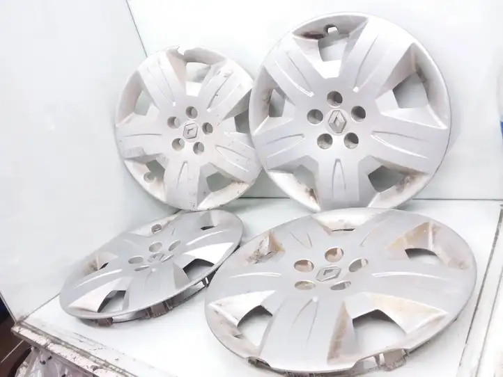 Renault Espace -  Grand espace IV (2004 - 2014)  8200239863 Колпак (колпаки колес) R 17
