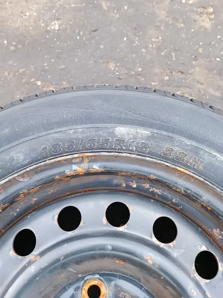 Nissan Запасное колесо R15 — фото 3