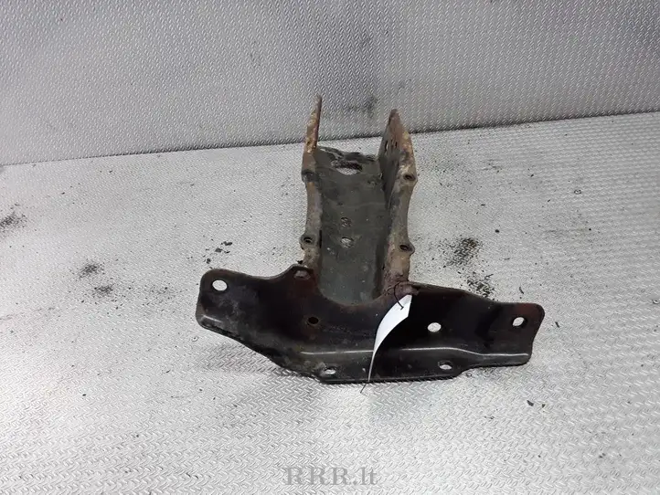 Subaru Forester SG (2006 - 2008) Кронштейн заднего редуктора — фото 1