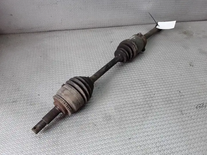 Nissan Передняя полуось — фото 1