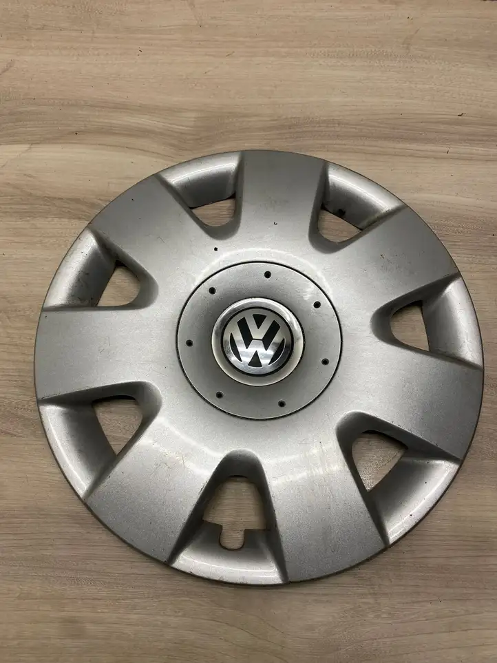 Volkswagen Polo (2005 - 2009)  6Q0601147P Колпак (колпаки колес) R 14
