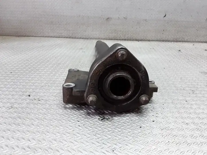 Opel Vectra C (2002 - 2005) 55184553 Кронштейн подвесного подшипника — фото 2