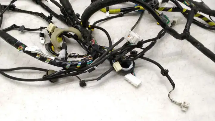 Suzuki SX4 S-Cross (2013 - 2021) 3690364R00 Прочая электропроводка — фото 8