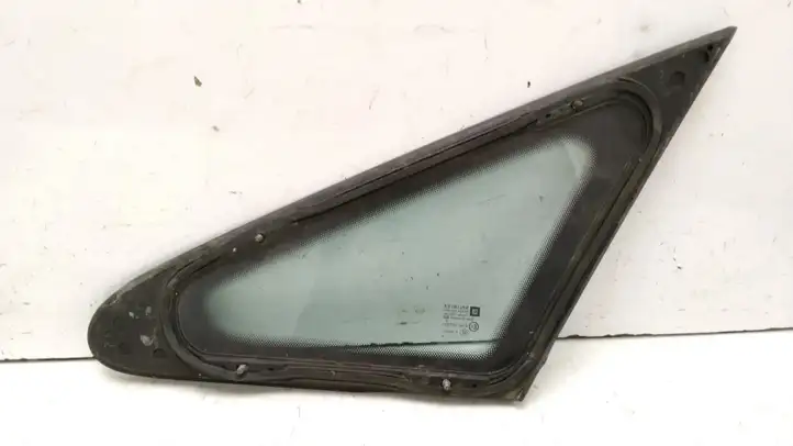 Opel Zafira B (2006 - 2008) 43R007951 Треугольное стекло кузова — фото 6