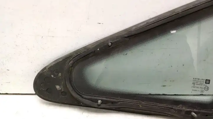 Opel Zafira B (2006 - 2008) 43R007951 Треугольное стекло кузова — фото 7