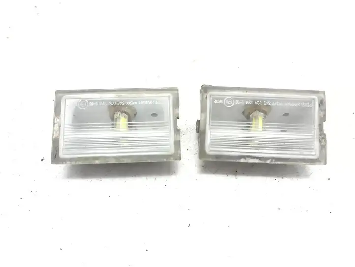 Land Rover Range Rover Sport L320 (2005 - 2009) XFC500040 Подсветка номера — фото 1