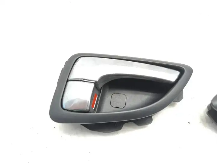 Hyundai ix35 (2009 - 2013) Внутренняя ручка двери — фото 2