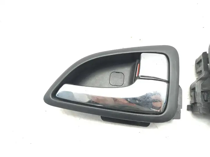 Hyundai ix35 (2009 - 2013) Внутренняя ручка двери — фото 4