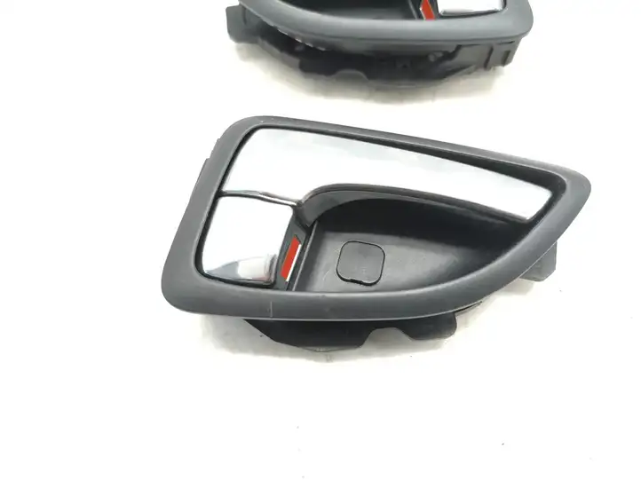Hyundai ix35 (2009 - 2013) Внутренняя ручка задней двери — фото 4
