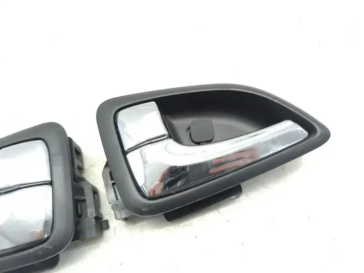 Hyundai ix35 (2009 - 2013) Внутренняя ручка задней двери — фото 7
