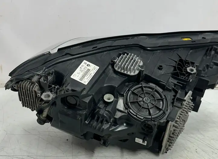 BMW 7 G11 G12 (2015 - 2022) 7946775 Передняя фара — фото 3
