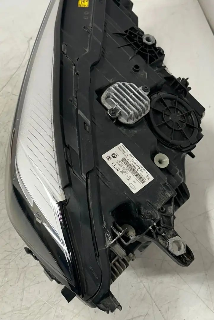 BMW 7 G11 G12 (2015 - 2022) 7946775 Передняя фара — фото 13
