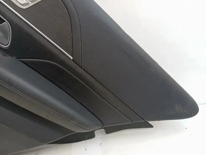 Mercedes-Benz GLE W167 (2019 - ) A1677372801 Обшивка задней двери — фото 4