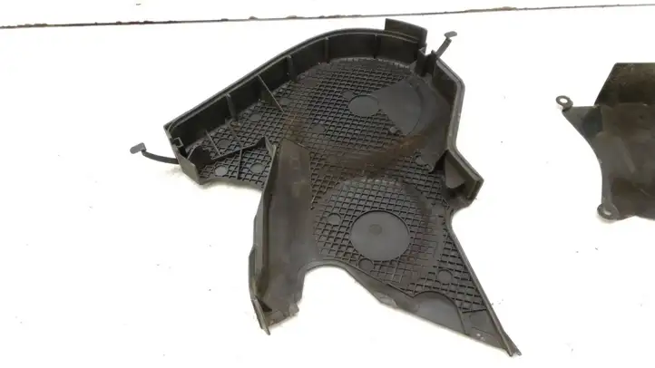 Seat Toledo II (1M) (1998 - 2006) 06A109147E Защита ремня ГРМ — фото 7