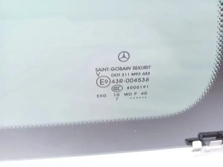 Mercedes-Benz Vito W447 (2014 - ) A4476733205 Заднее боковое стекло — фото 9