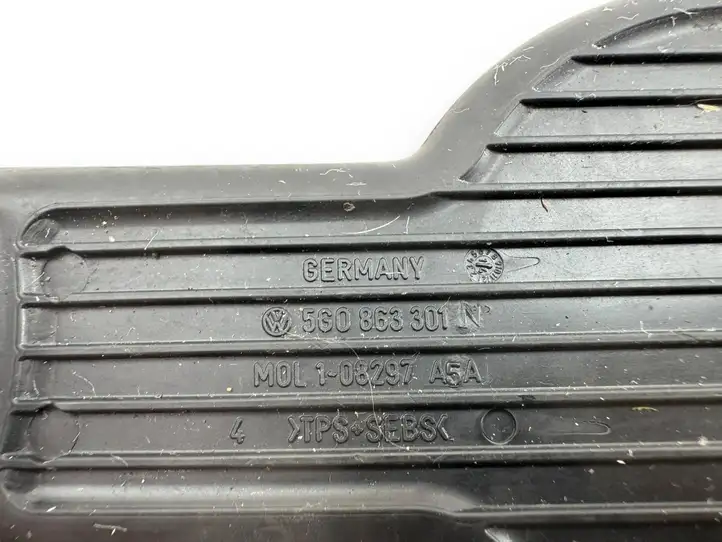 Volkswagen Golf VII (2013 - 2019) 5G0863301N Коврик выдвижного ящика — фото 5
