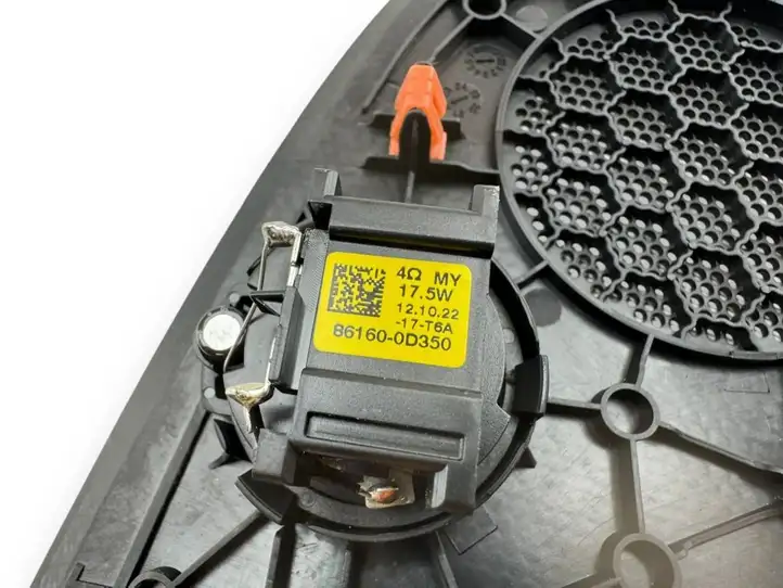 Toyota Aygo X (2021 - ) 554730H040 Накладка динамика передней двери — фото 7