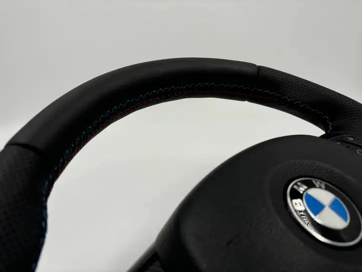 BMW 1 E81 E87 (2004 - 2011) Руль — фото 7