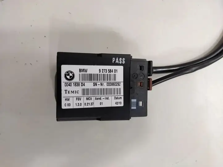 BMW 4 F32 F33 (2013 - 2017) 7307916 Электродвигатель регулировки ремня безопасности — фото 3