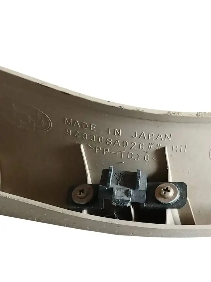 Subaru Forester SG (2006 - 2008) 94330SA020 Накладка дверного стекла — фото 2