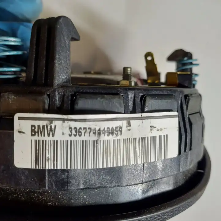 BMW 5 E60 E61 (2004 - 2010) 336774448059 Подушка безопасности руля — фото 2