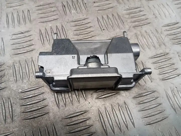 Audi A7 S7 4G (2014 - 2018) 4H0907217F Камера в лобовом стекле — фото 4