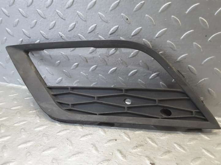 5F0853665A Seat Leon (5F) Priešrūkinio žibinto apdaila/ grotelės