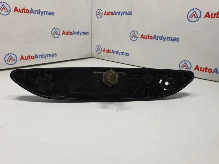 BMW 5 G30 G31 (2016 - ) 7390419 Кронштейн замка багажника — фото 2