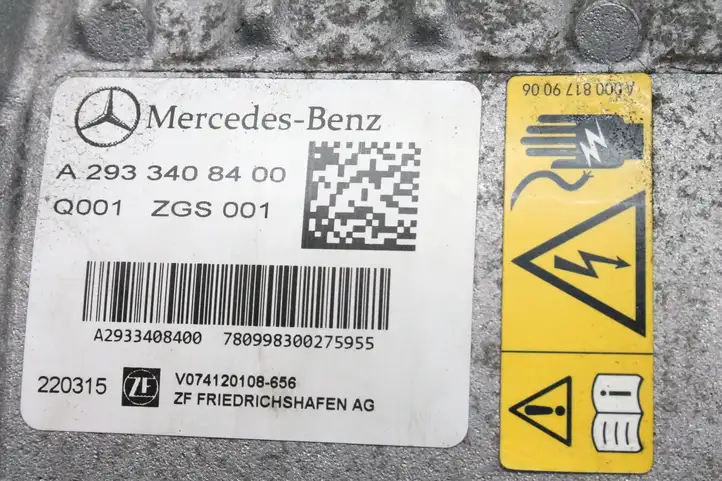 Mercedes-Benz EQC (2018 - ) A2933408400 Электродвигатель автомобиля — фото 7