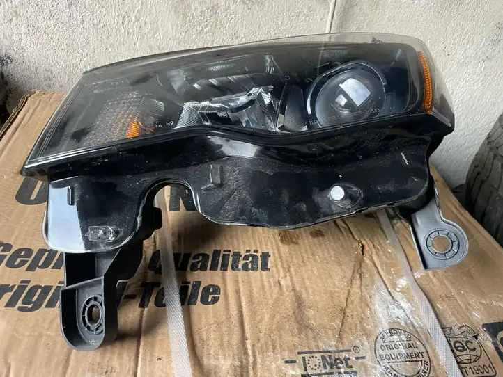 Jeep Grand Cherokee (2010 - 2021) 3331199l Бачок тормозной жидкости — фото 4