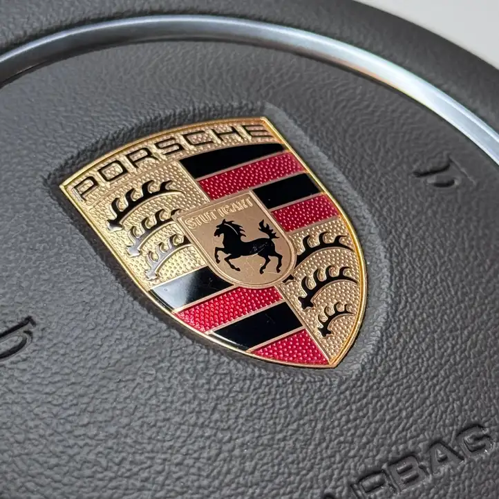Porsche Macan (95B) (2019 - ) 95B880201 Подушка безопасности руля — фото 2