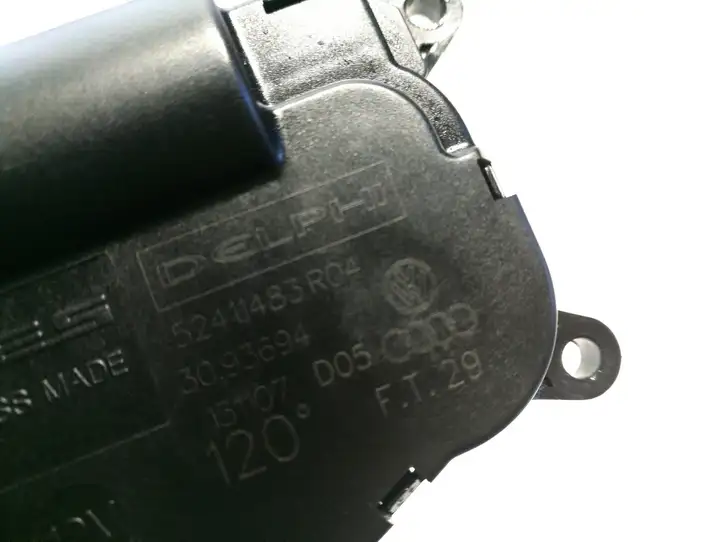 Audi Q7 4L (2005 - 2009) 52411483R04 Двигатель задвижки потока воздуха — фото 3