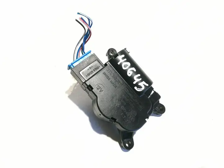 Audi Q7 4L (2005 - 2009) 52411483R04 Двигатель задвижки потока воздуха — фото 1