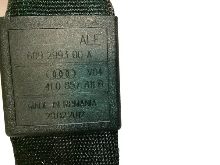 Audi Q7 4L (2009 - 2015) 4L0857811B Задний ремень безопасности — фото 4