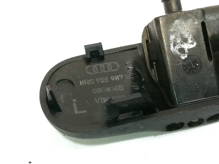 Audi Q5 SQ5 (2008 - 2012) 8R0955987B Форсунка омывателя лобового стекла — фото 4