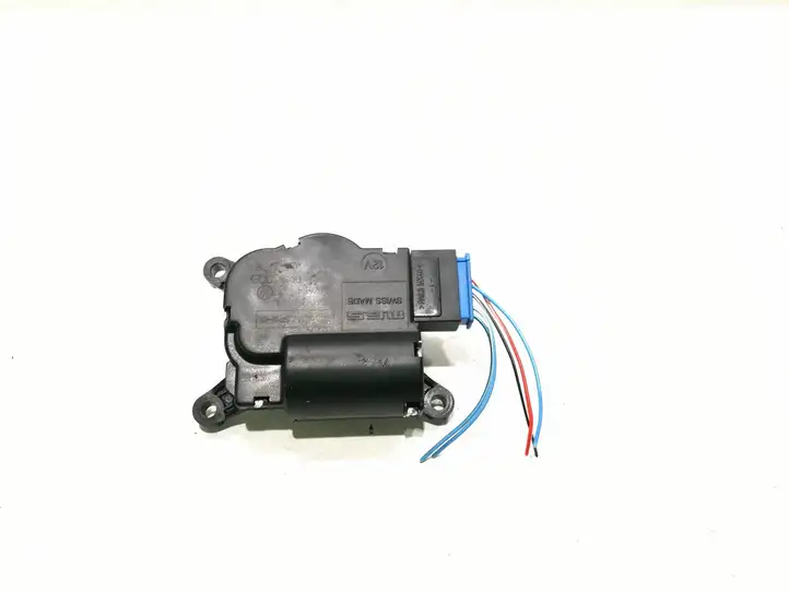 Audi Q7 4L (2005 - 2009) 52411483R04 Двигатель задвижки потока воздуха — фото 1