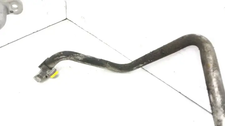 BMW Z4 E85 E86 (2002 - 2008) 6982885 Трубки и шланги кондиционера — фото 3
