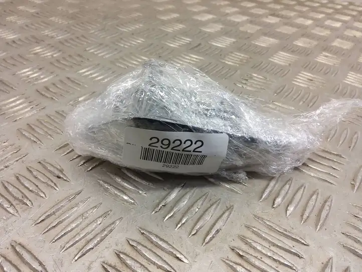 Tesla Model 3 (2017 - 2023) 112510777e Поворотный фонарь крыла — фото 2
