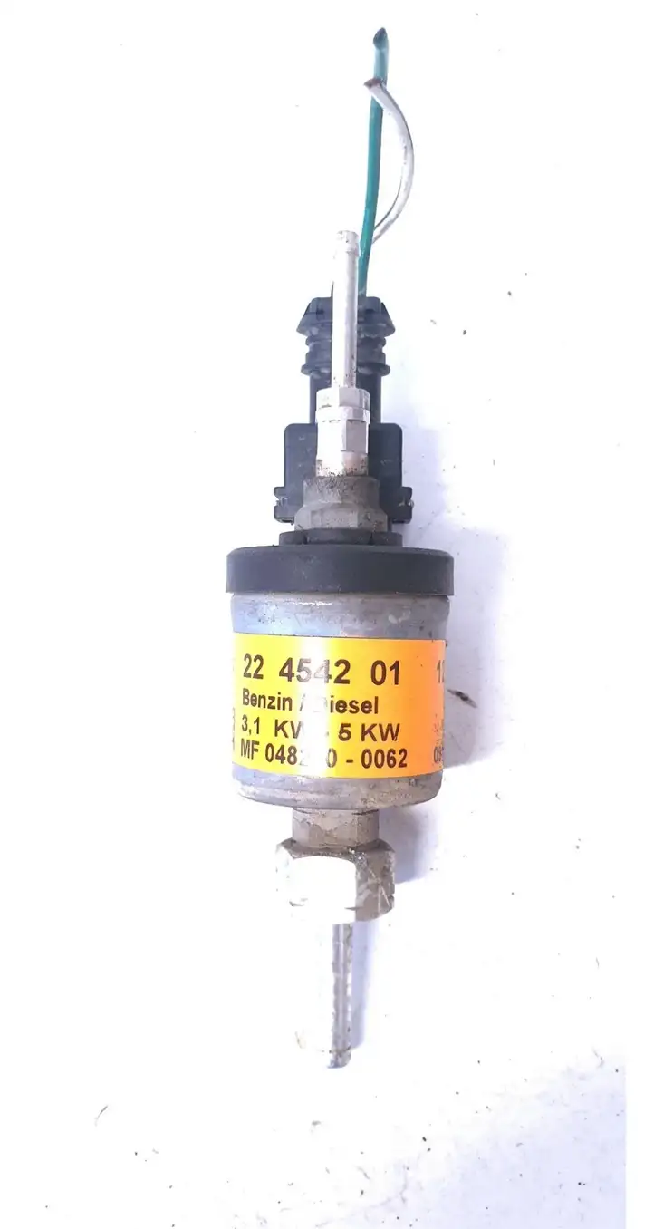 Toyota RAV 4 (XA40) (2012 - 2018) 0482800062 Топливный насос Webasto — фото 1