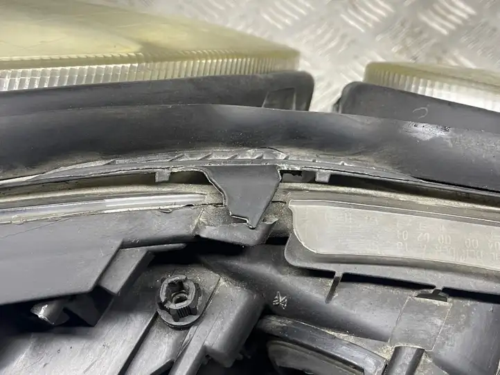 Mercedes-Benz E W211 (2002 - 2009) 5DF00870400 Блок розжига ксенона — фото 2