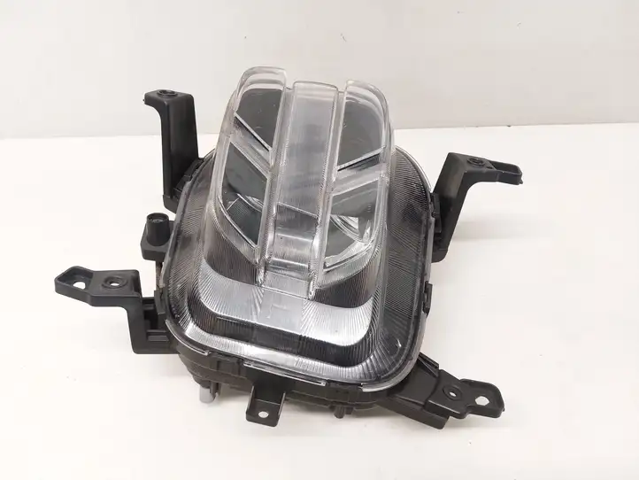 Kia Sportage (2018 - 2021) 92201F1600 Передняя противотуманная фара — фото 11