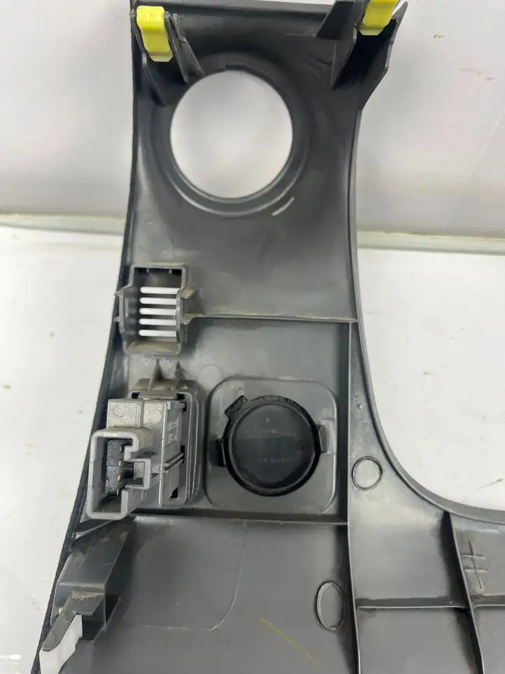 Toyota Land Cruiser (J120) (2002 - 2009) 55432-60410 Прочие детали салона — фото 2