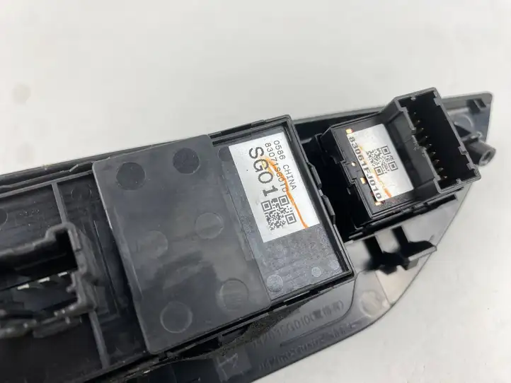 Subaru Forester SJ (2013 - 2018) 83071SG010 Блок кнопок стеклоподъемников — фото 6